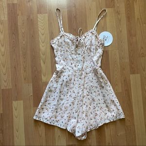 NWT Princess Polly floral Playsuit!